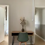Ocean Apartment *